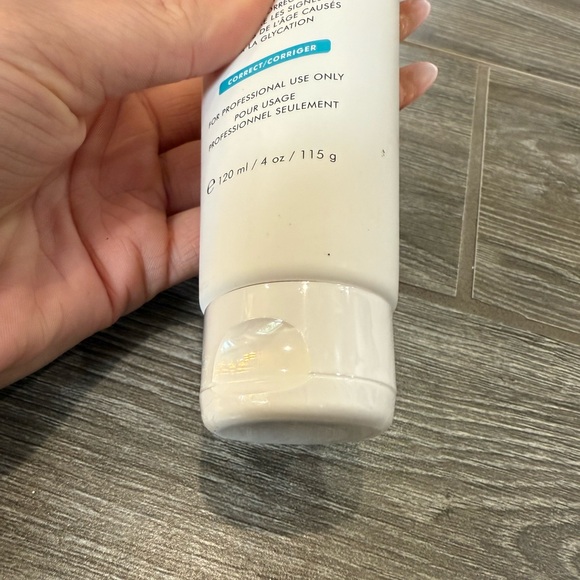 Skinceuticals AGE Interrupter Advanced 120ml- PRO size - Picture 10 of 13